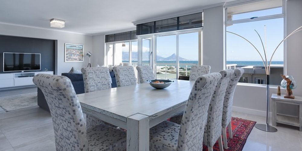 dining-room-3108037_640